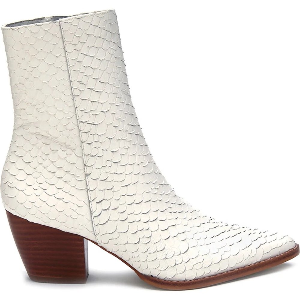 Like New - Matisse Caty Ankle Boot in White Snake - Size 6.5